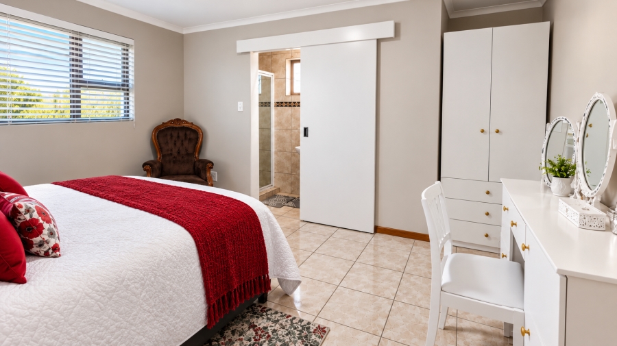 3 Bedroom Property for Sale in Twee Kuilen Western Cape
